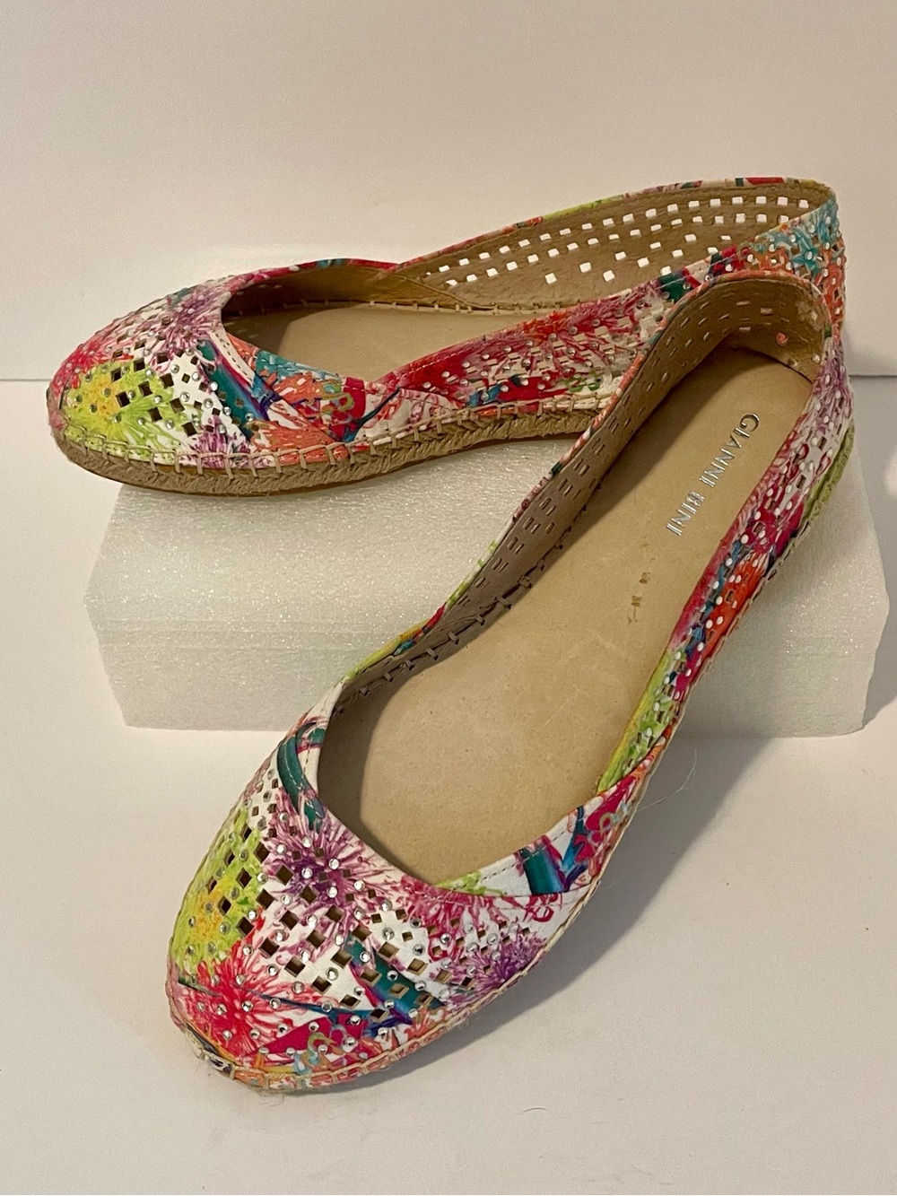 Gianni Bini Multicolor Floral Espadrille Flats New